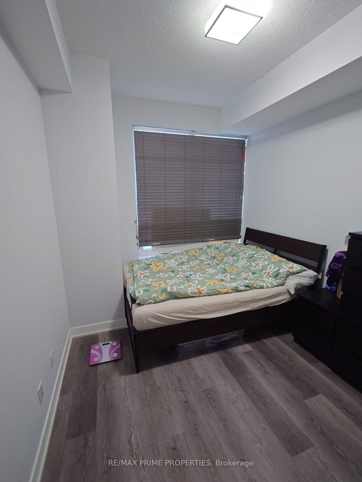 195 Bonis Avenue, Unit 2013 thumbnail 9