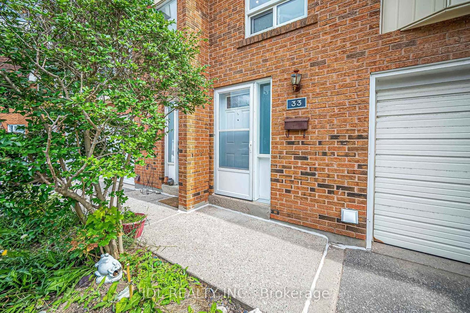 100 Bridletowne Circle, Unit 33 thumbnail 5