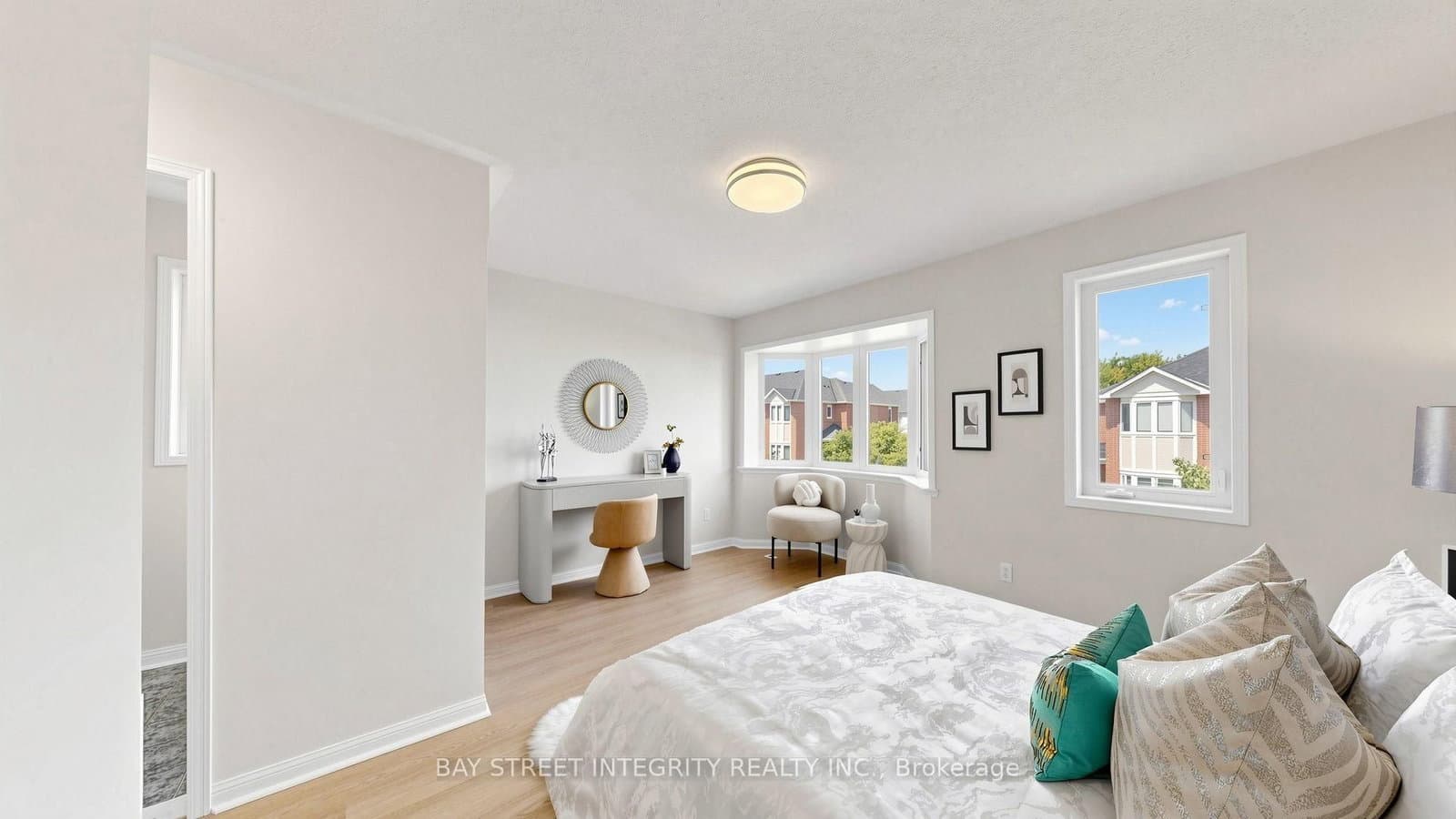 83 Mondeo Drive, Unit 331 thumbnail 29