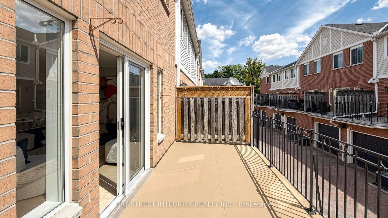 83 Mondeo Drive, Unit 331 thumbnail 47