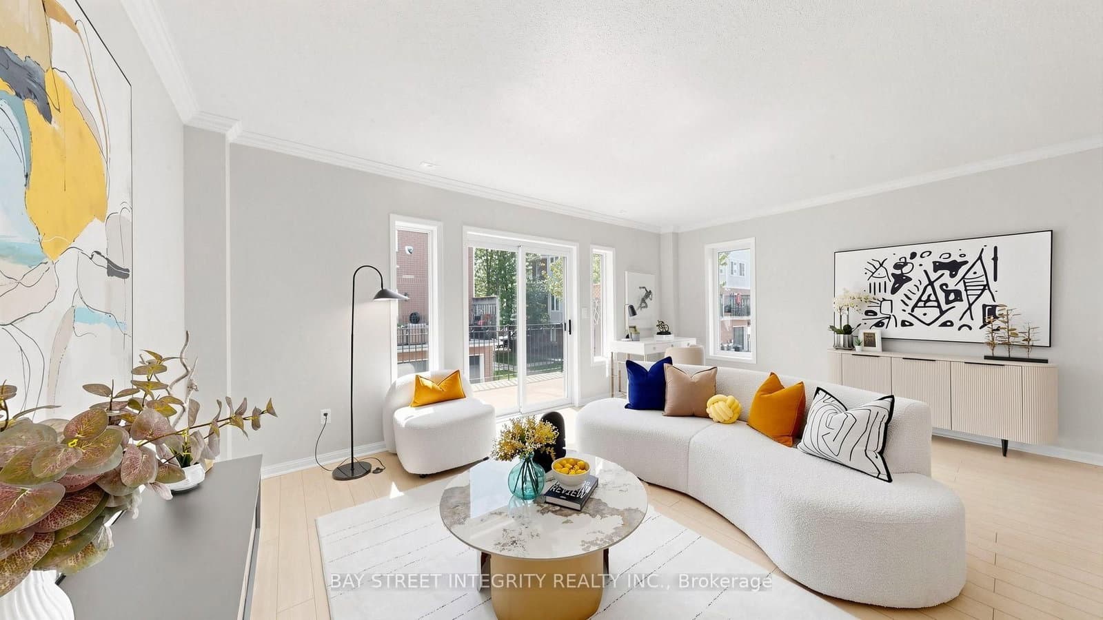 83 Mondeo Drive, Unit 331 thumbnail 6
