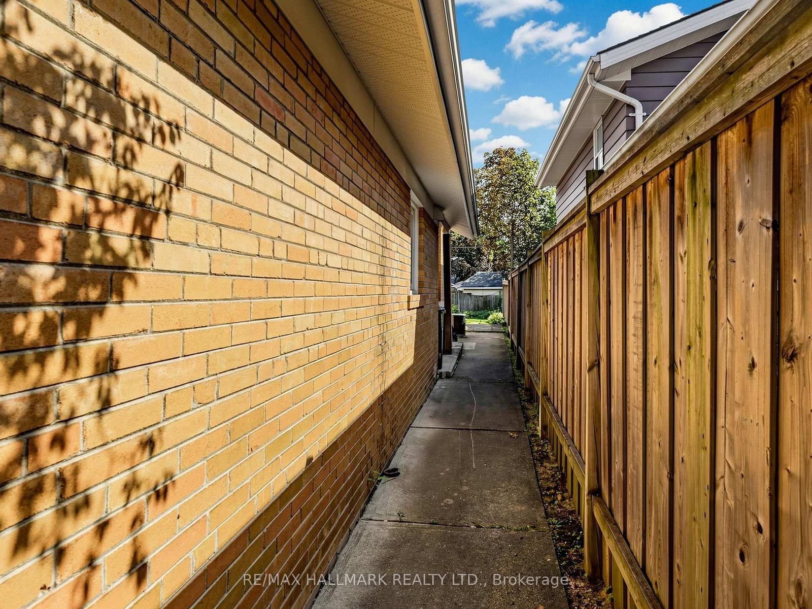 7 Panmure Crescent thumbnail 40