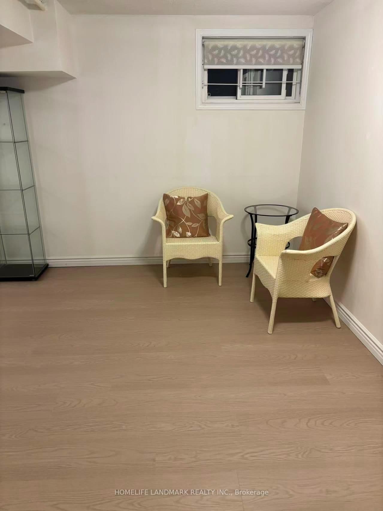 72 Dusay Place, Unit 2 thumbnail 4