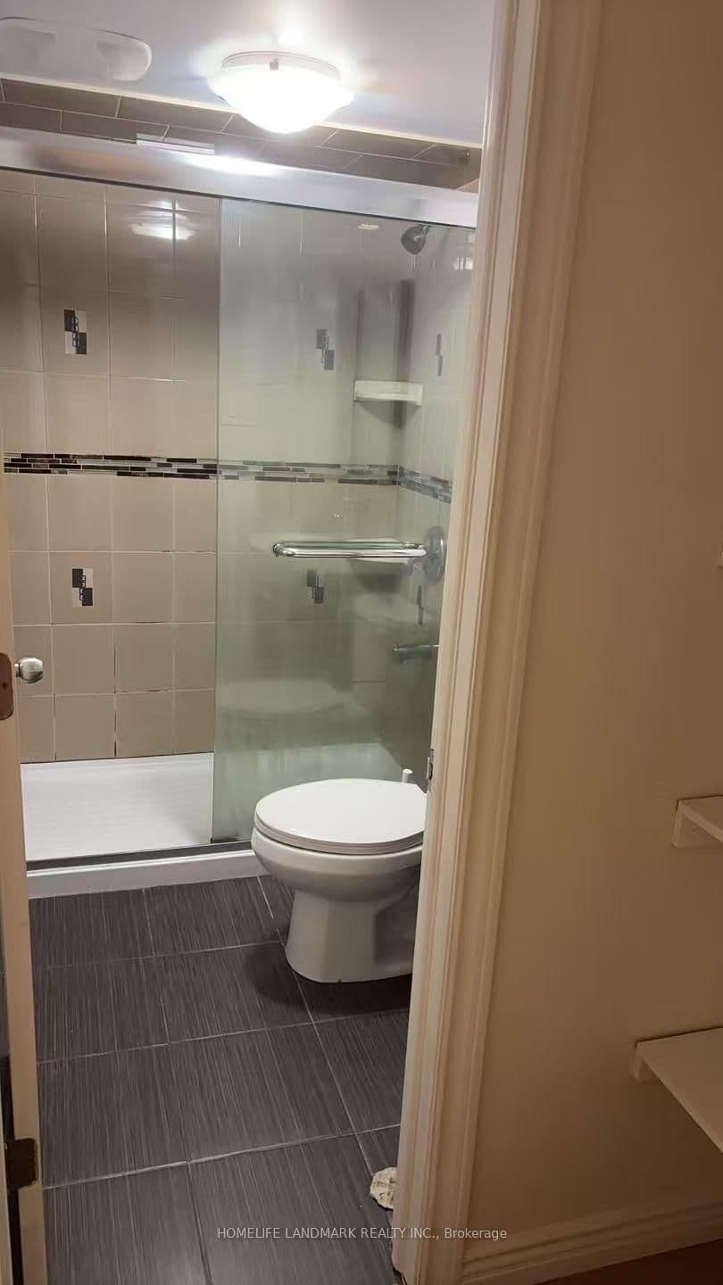 72 Dusay Place, Unit 2 thumbnail 7