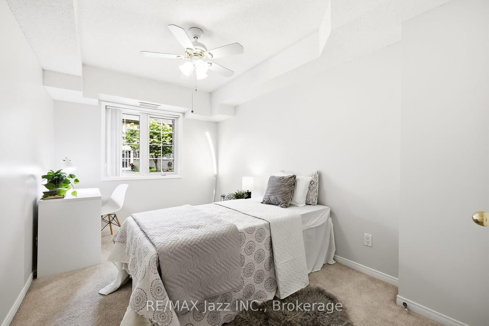 1995 Royal Road, Unit 115 thumbnail 22