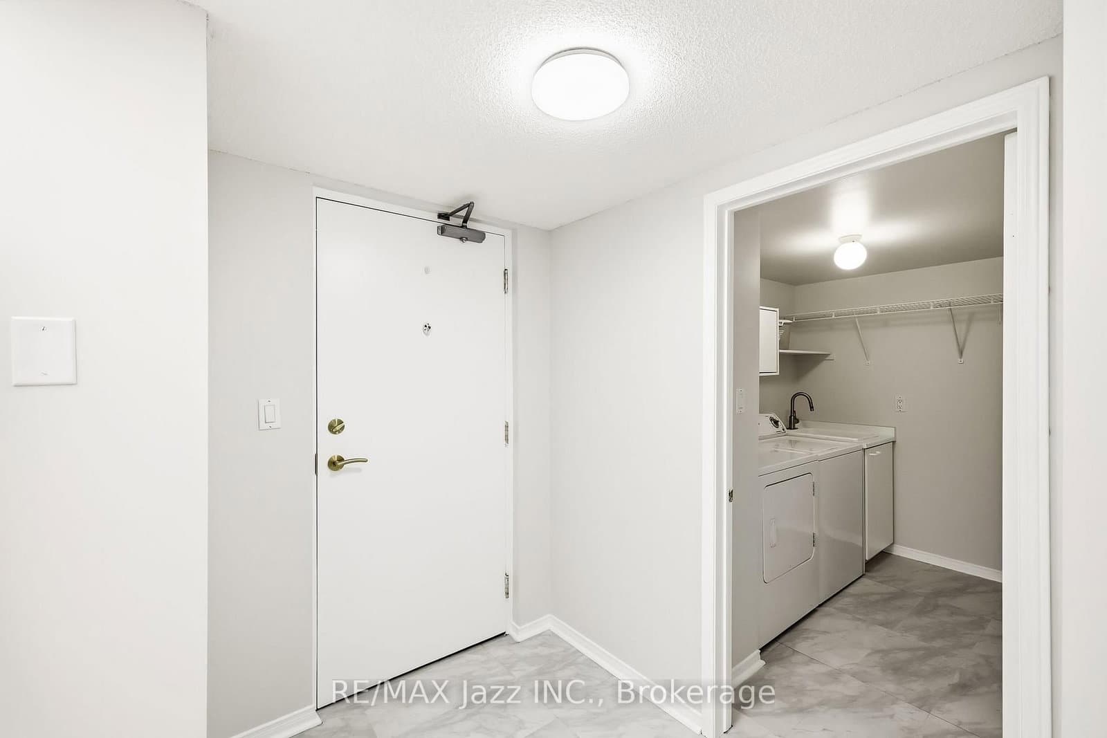 1995 Royal Road, Unit 115 thumbnail 25