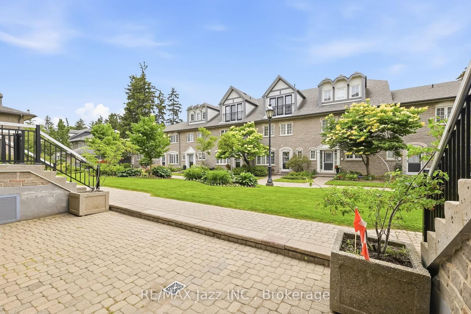 1995 Royal Road, Unit 115 thumbnail 29