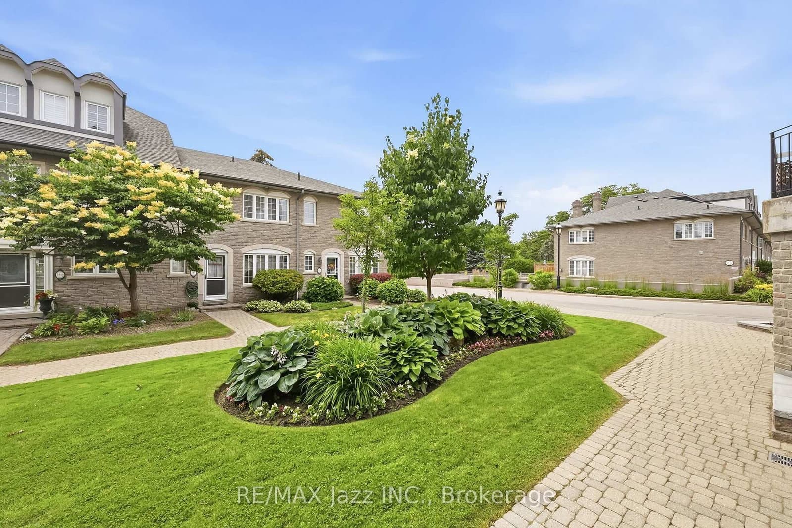 1995 Royal Road, Unit 115 thumbnail 30