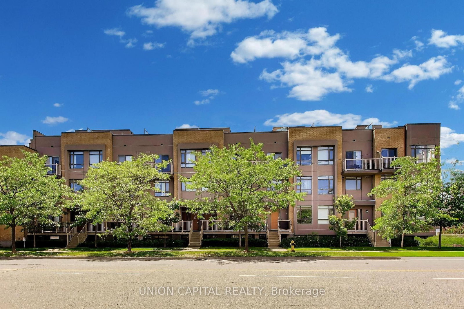 1070 Progress Road, Unit 309 thumbnail 3