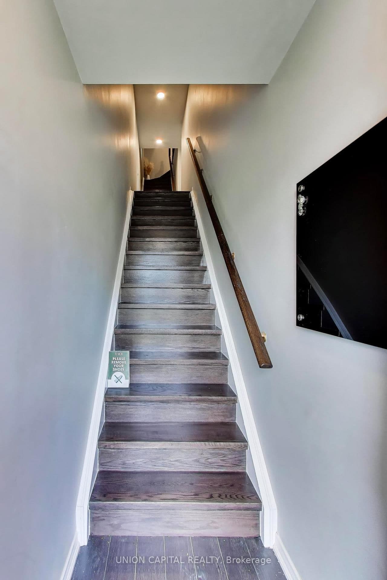 1070 Progress Road, Unit 309 thumbnail 5