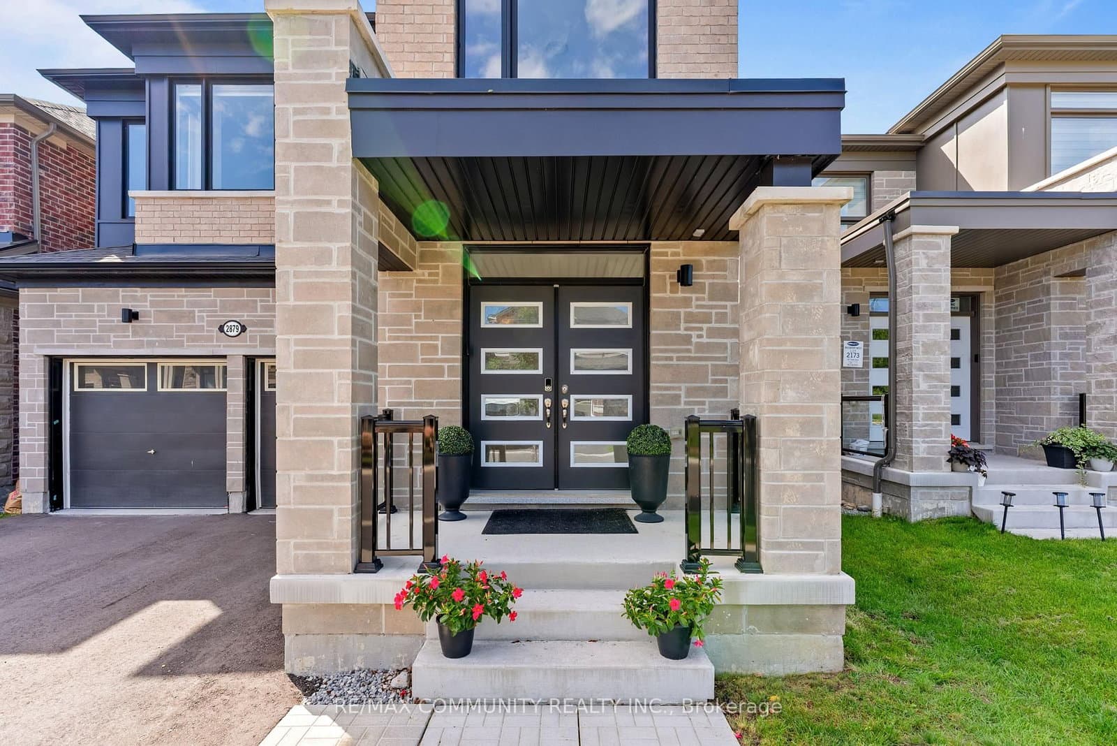 2879 Foxden Square thumbnail 2