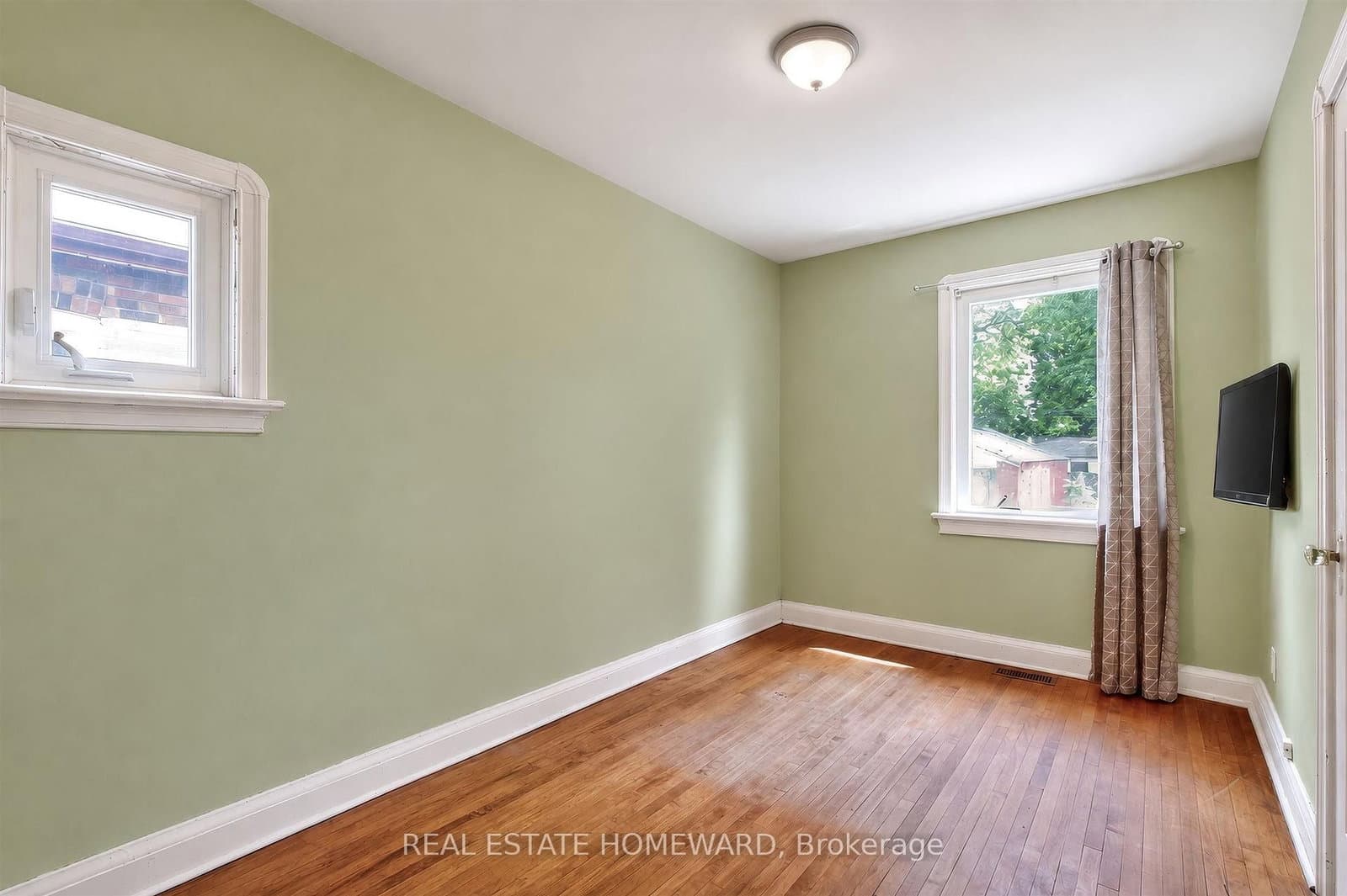 413 O'Connor Drive thumbnail 10
