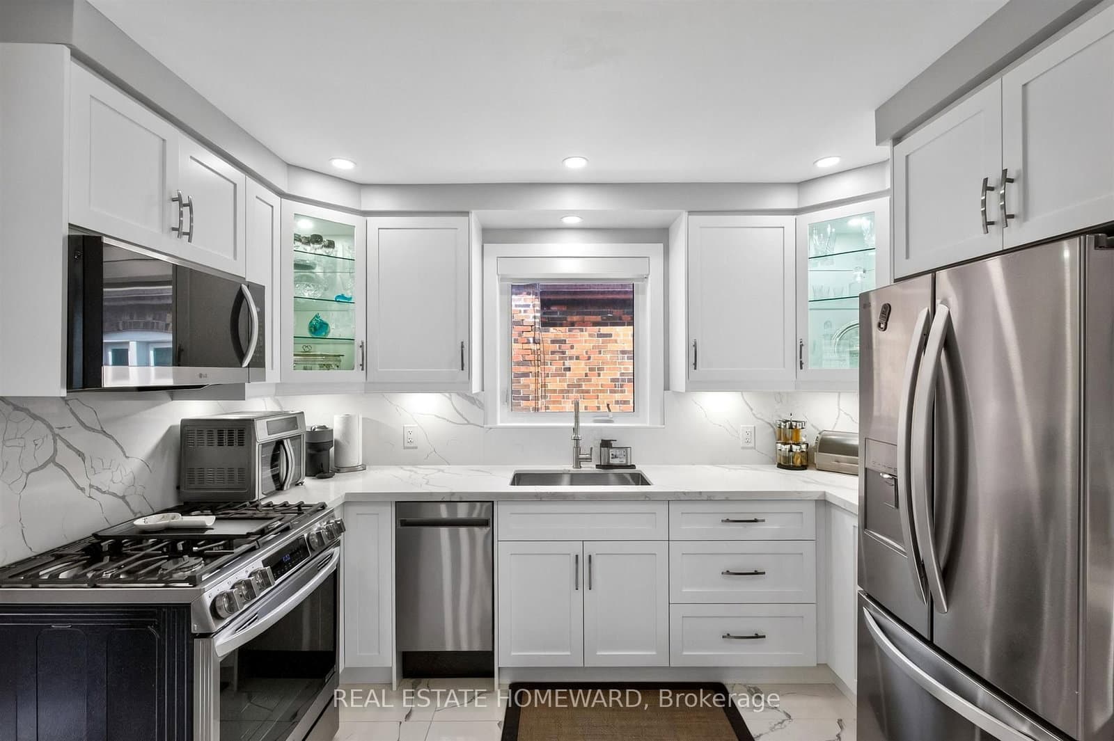 413 O'Connor Drive thumbnail 8