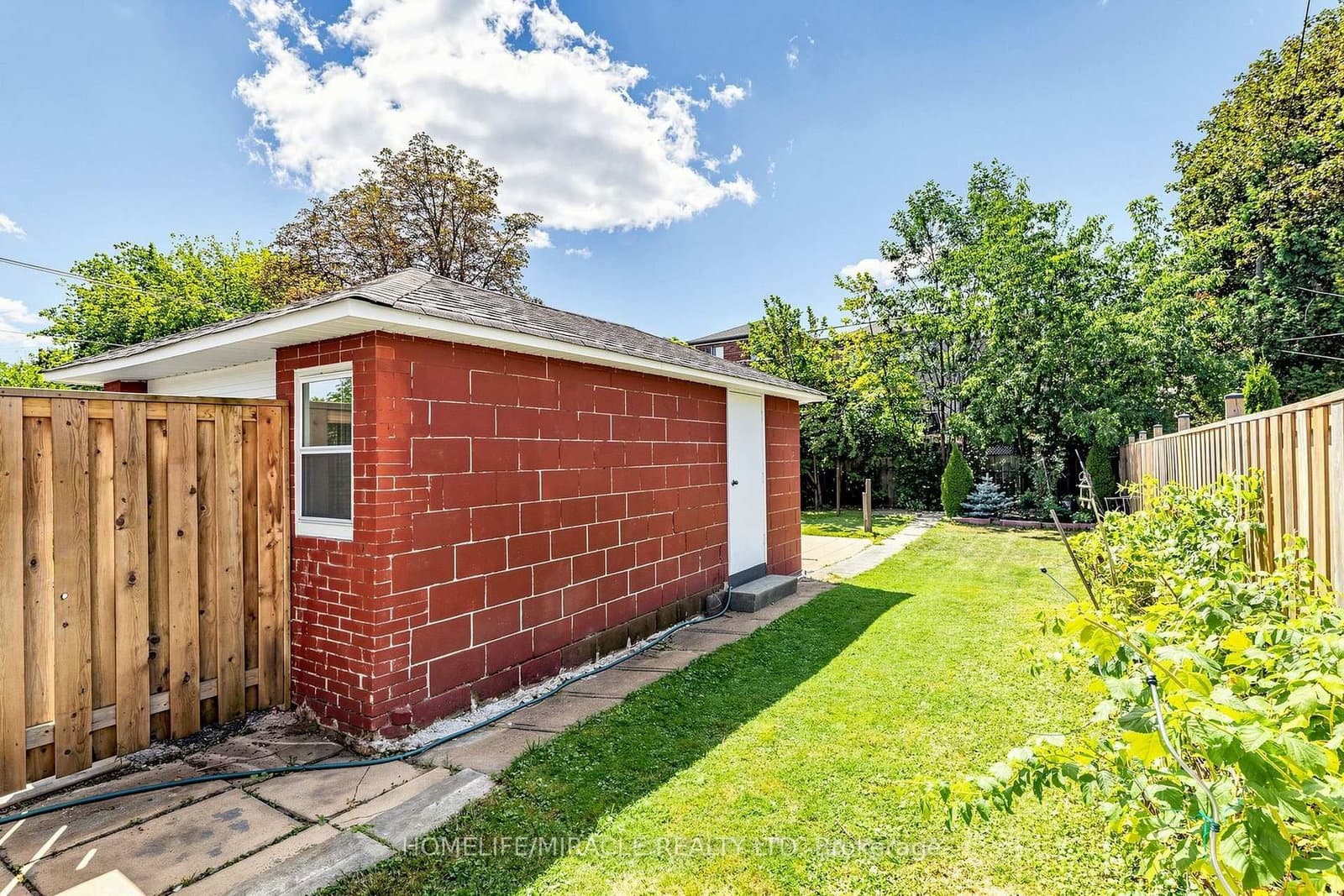 470 Midland Avenue thumbnail 44