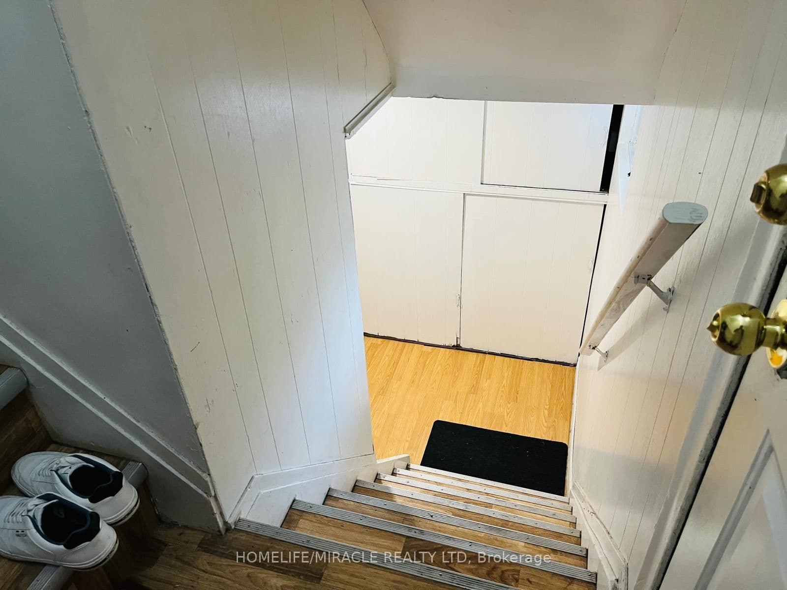 80 Janray Drive, Unit basement thumbnail 3