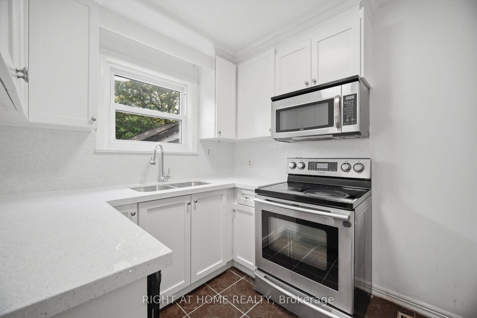 36 Rushley Drive thumbnail 15