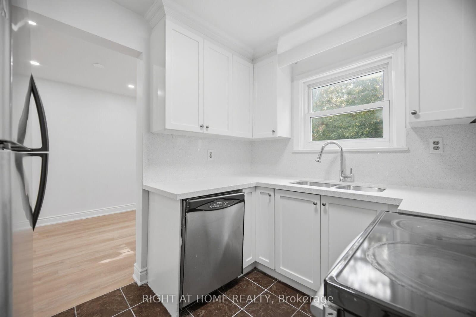 36 Rushley Drive thumbnail 16