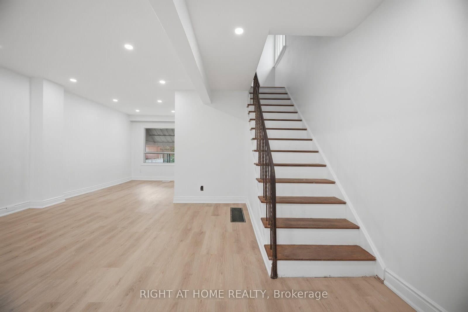 36 Rushley Drive thumbnail 6
