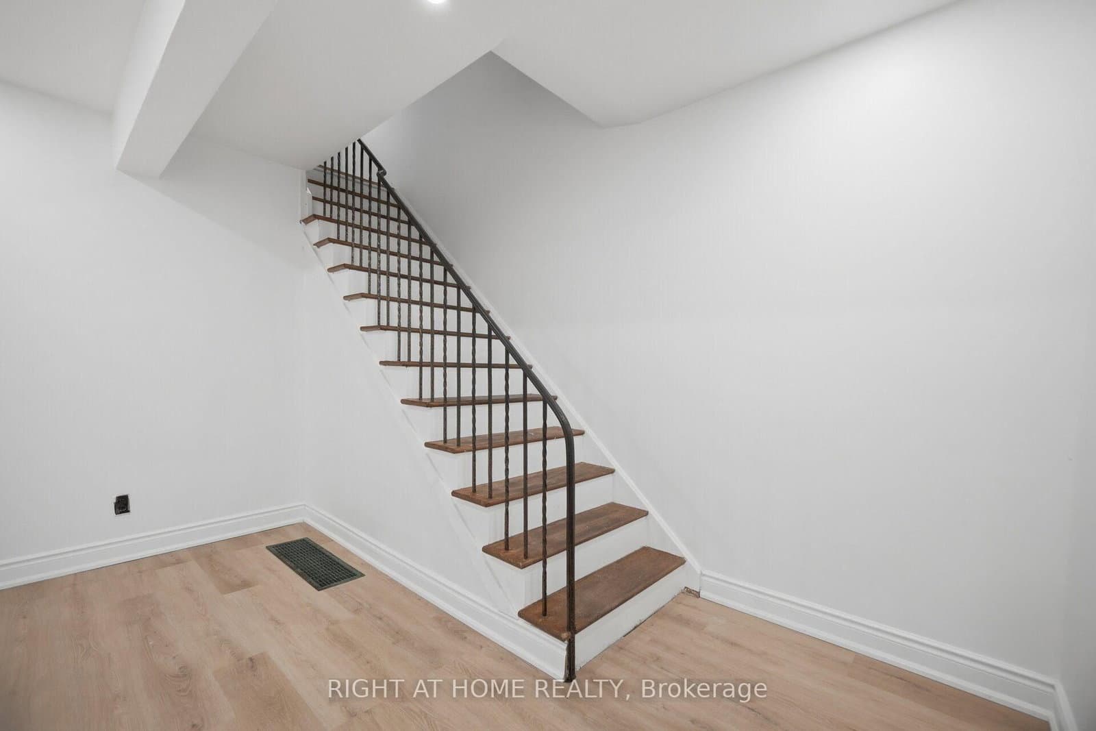 36 Rushley Drive thumbnail 7