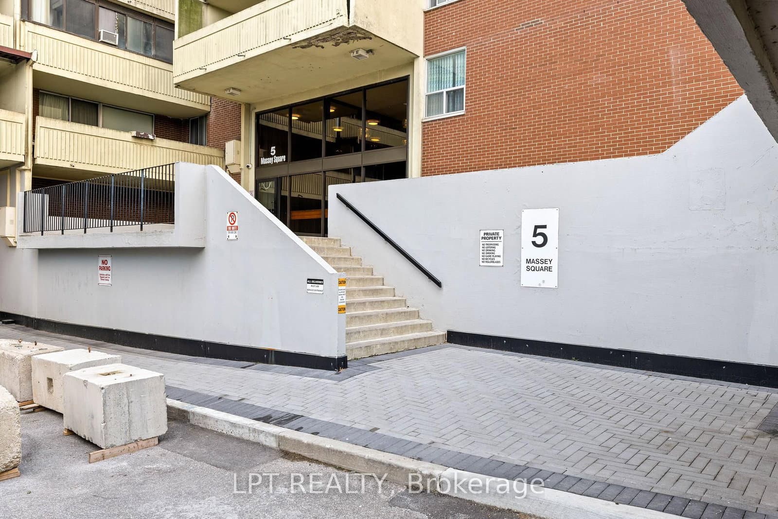5 Massey Square, Unit 2811 thumbnail 5