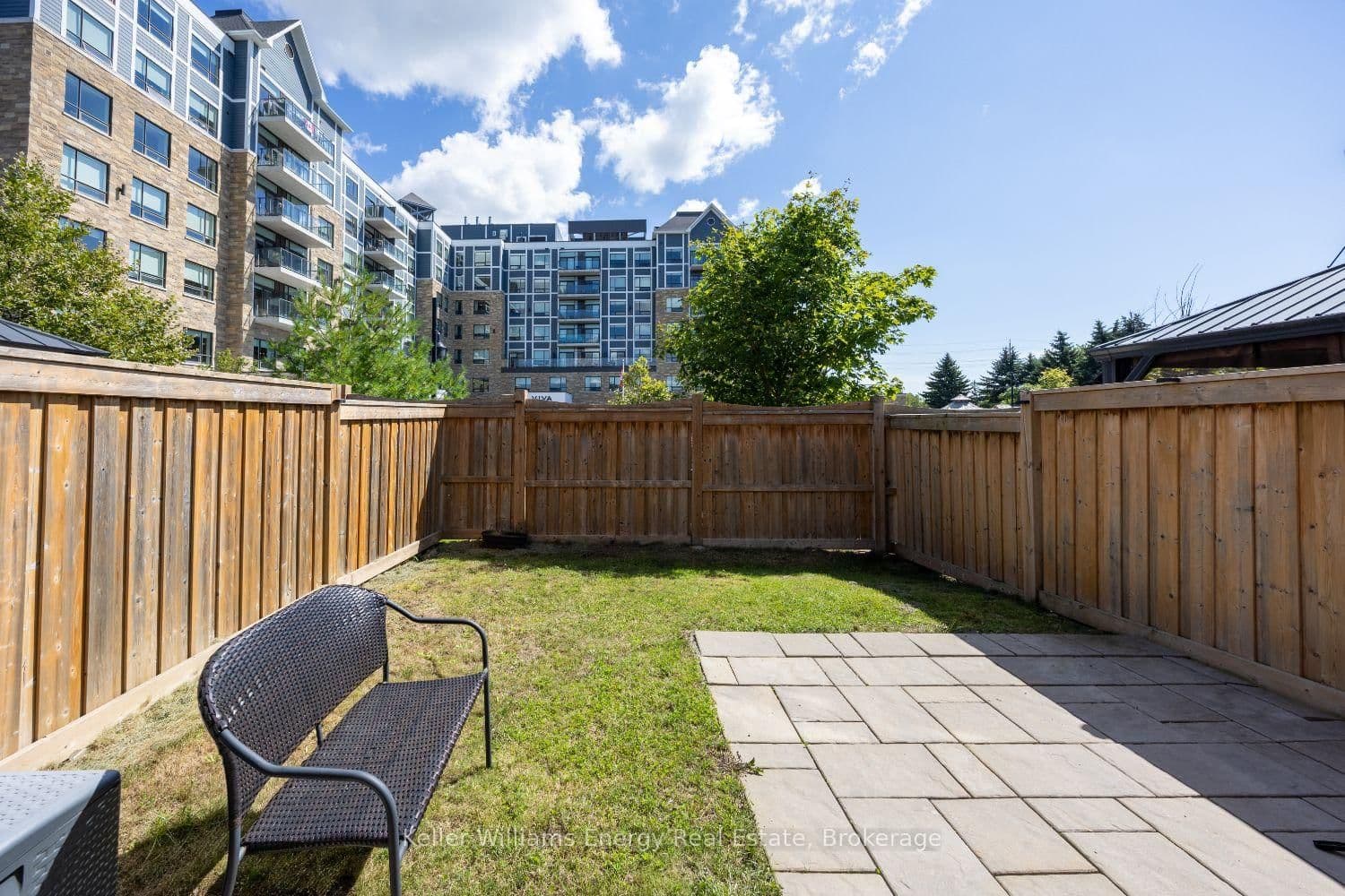 72 Longshore Way thumbnail 3
