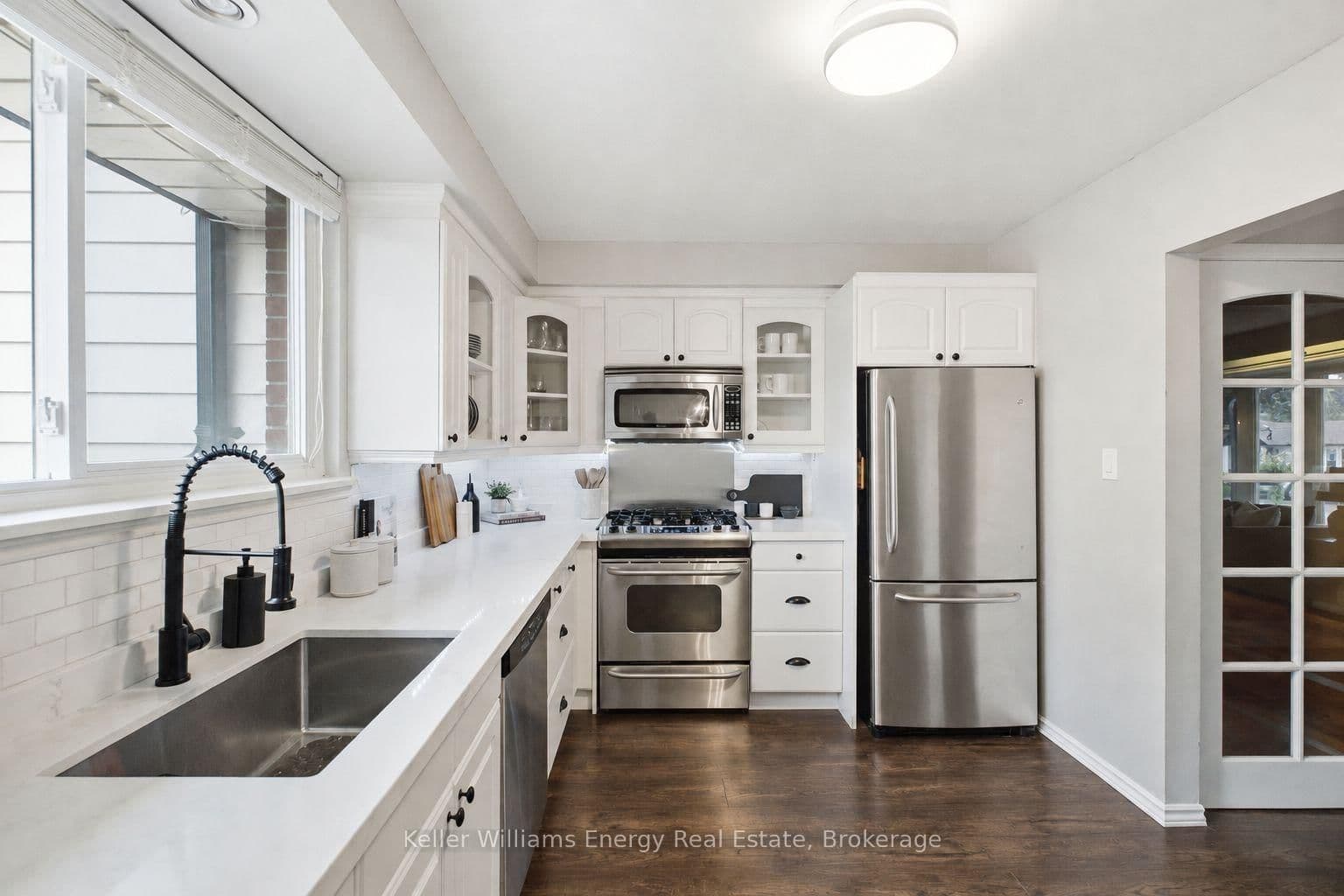 233 Phillip Murray Avenue thumbnail 11