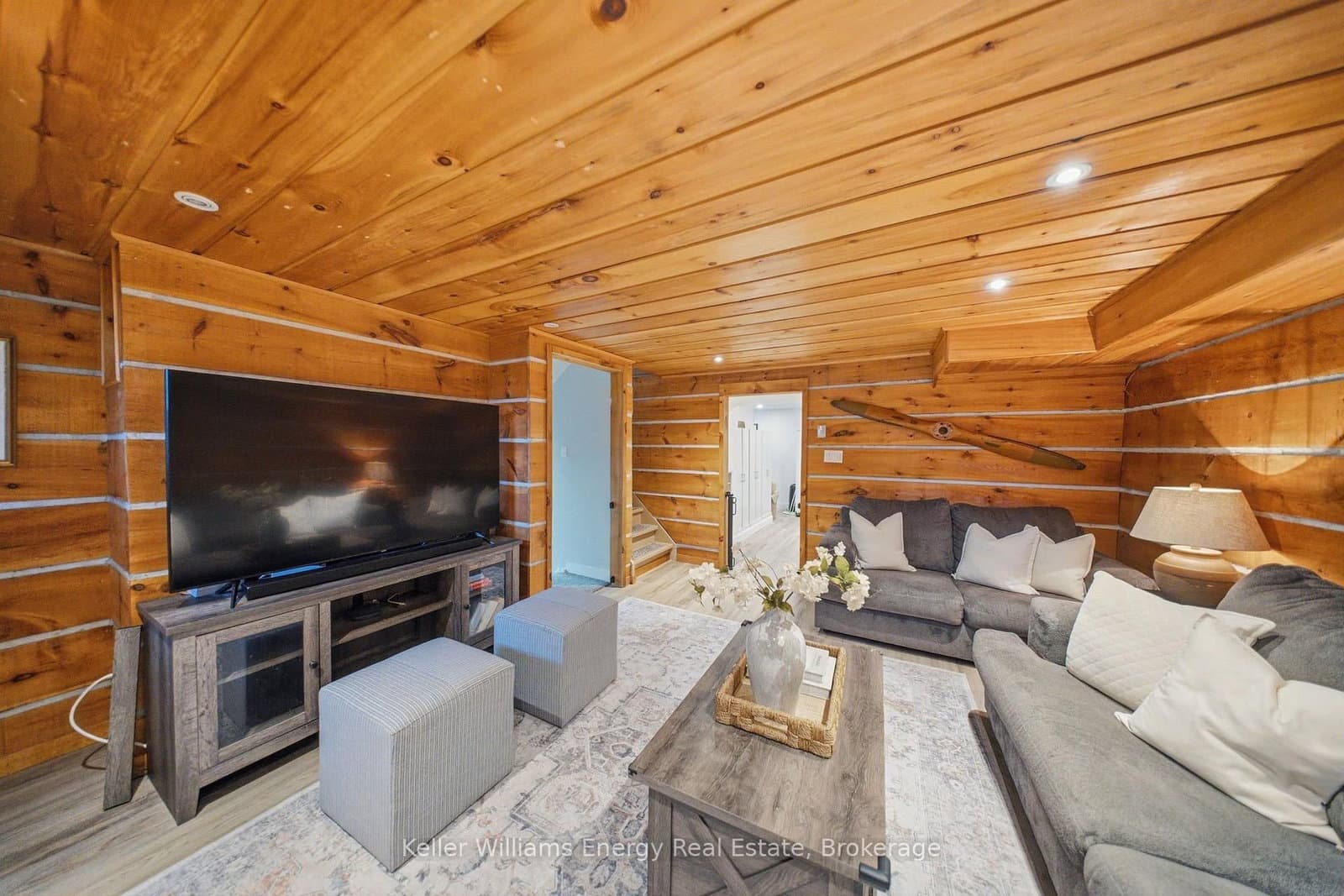 233 Phillip Murray Avenue thumbnail 21