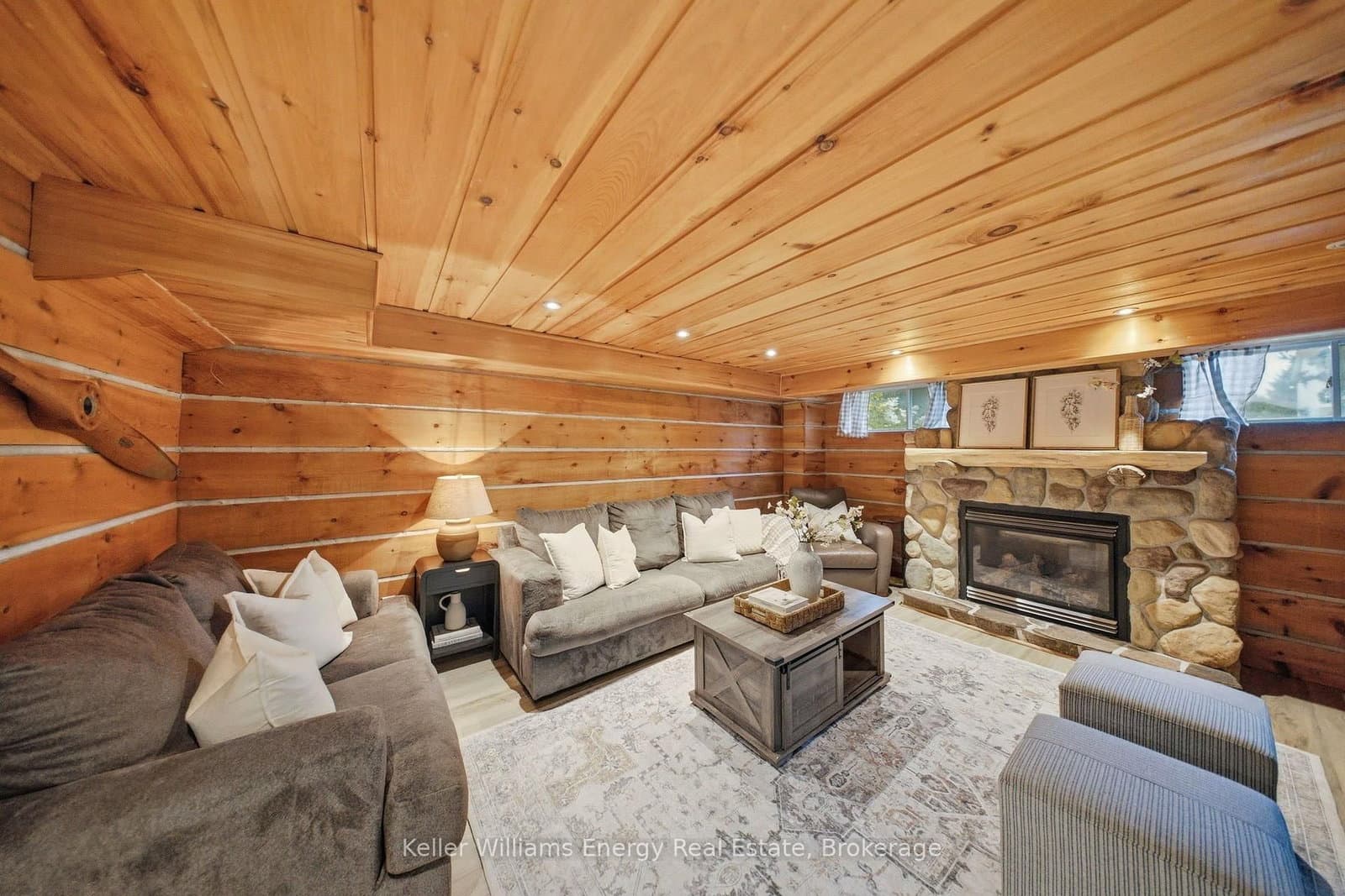 233 Phillip Murray Avenue thumbnail 22
