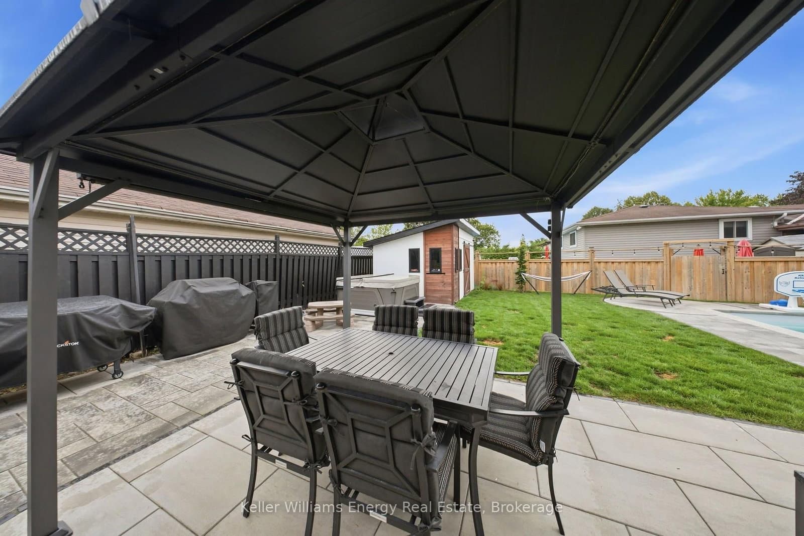 233 Phillip Murray Avenue thumbnail 37