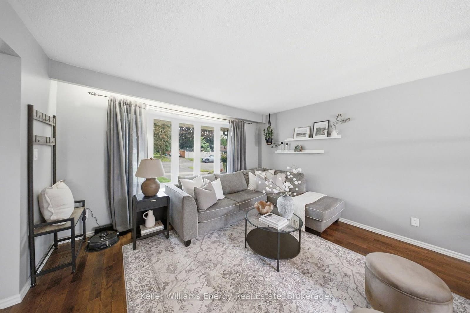 233 Phillip Murray Avenue thumbnail 5