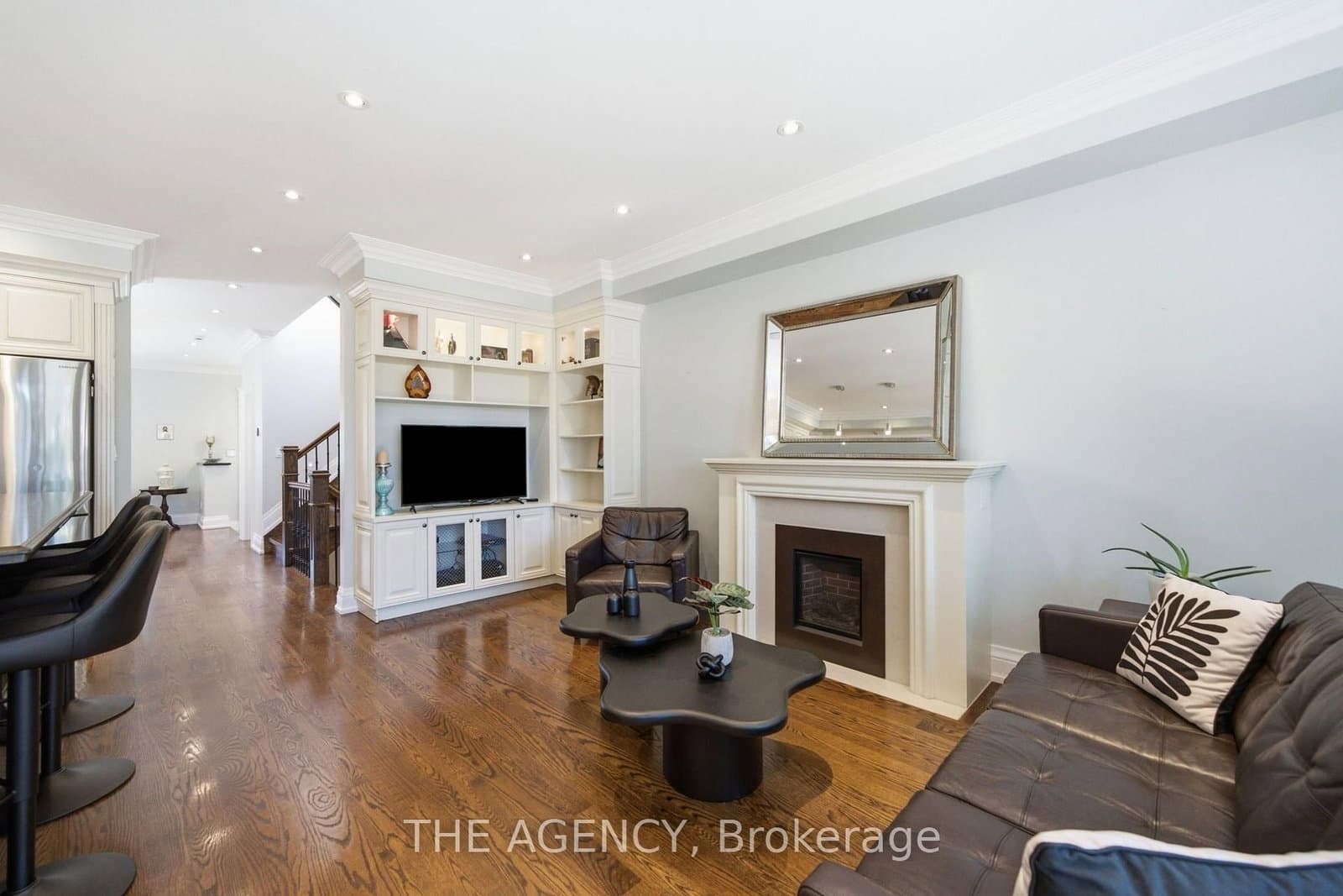 11 Northbrook Road - Image 1
