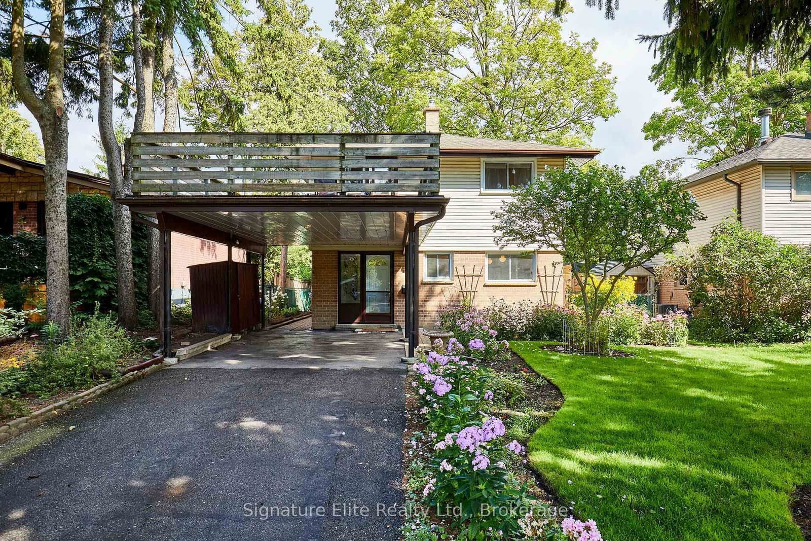 7 Lyncroft Drive - Image 1