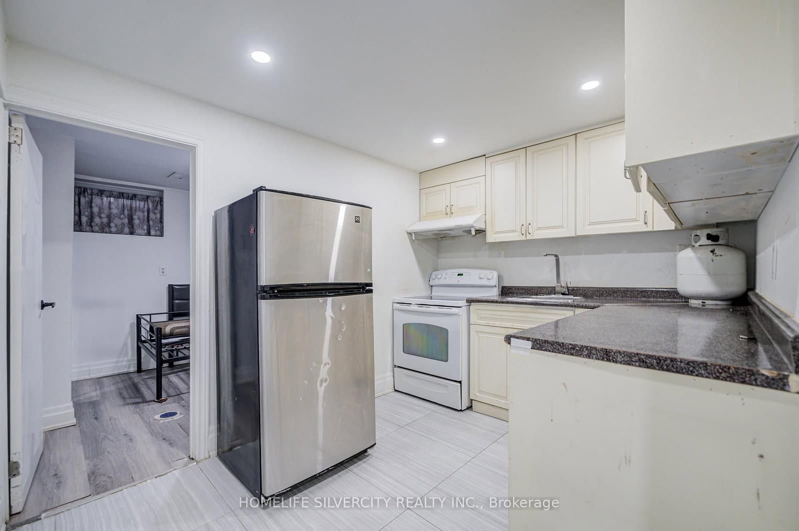 160 Purvis Crescent thumbnail 20