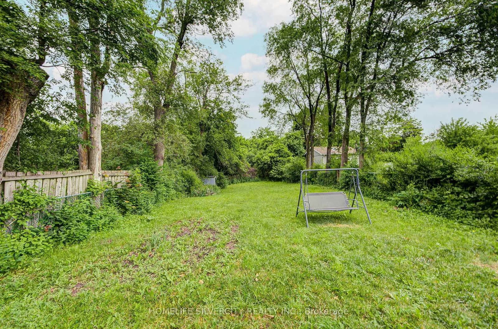 160 Purvis Crescent thumbnail 23