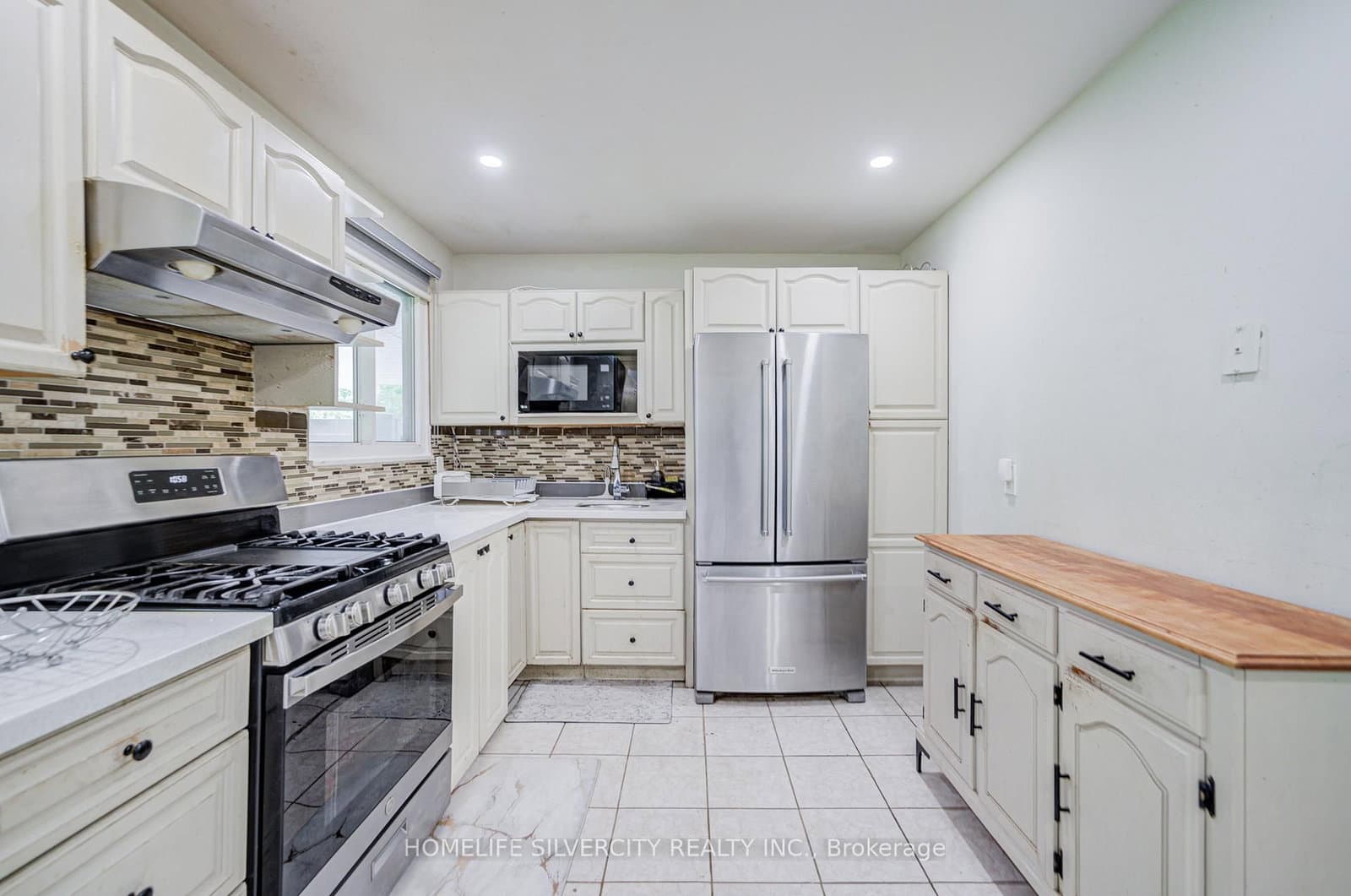 160 Purvis Crescent thumbnail 6