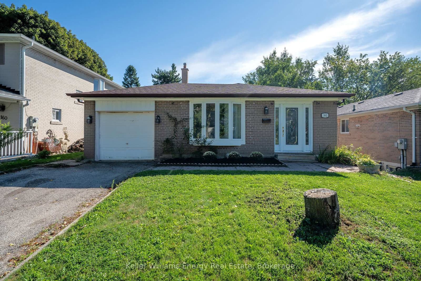 162 Merkley Square - Image 1