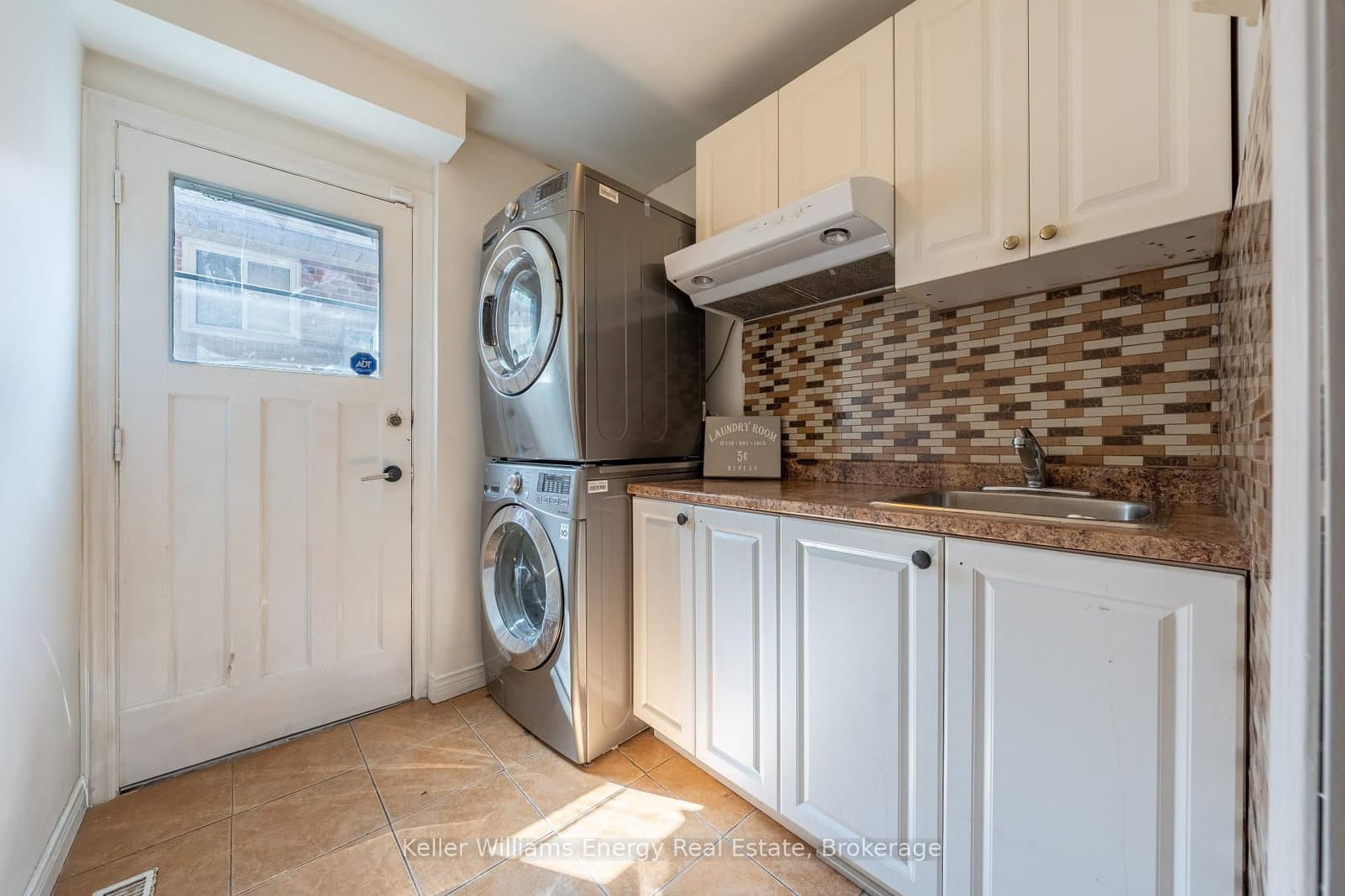 162 Merkley Square thumbnail 14
