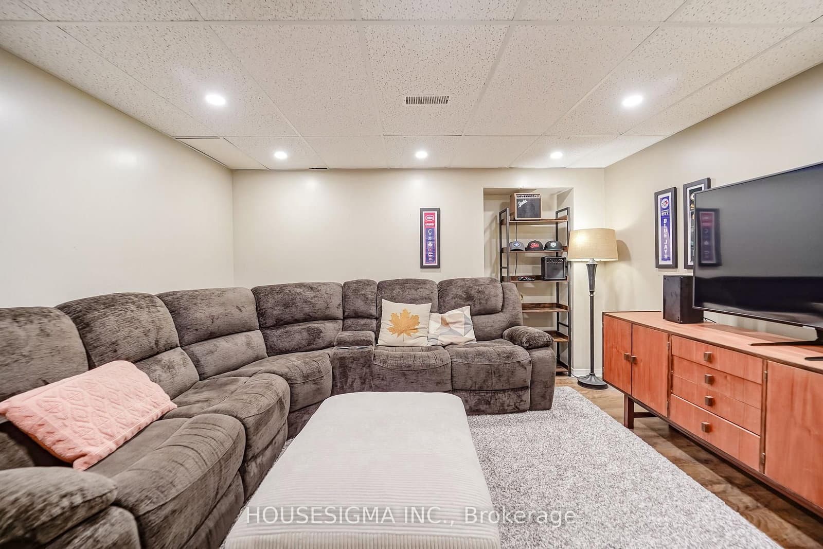 97 Bach Avenue thumbnail 31