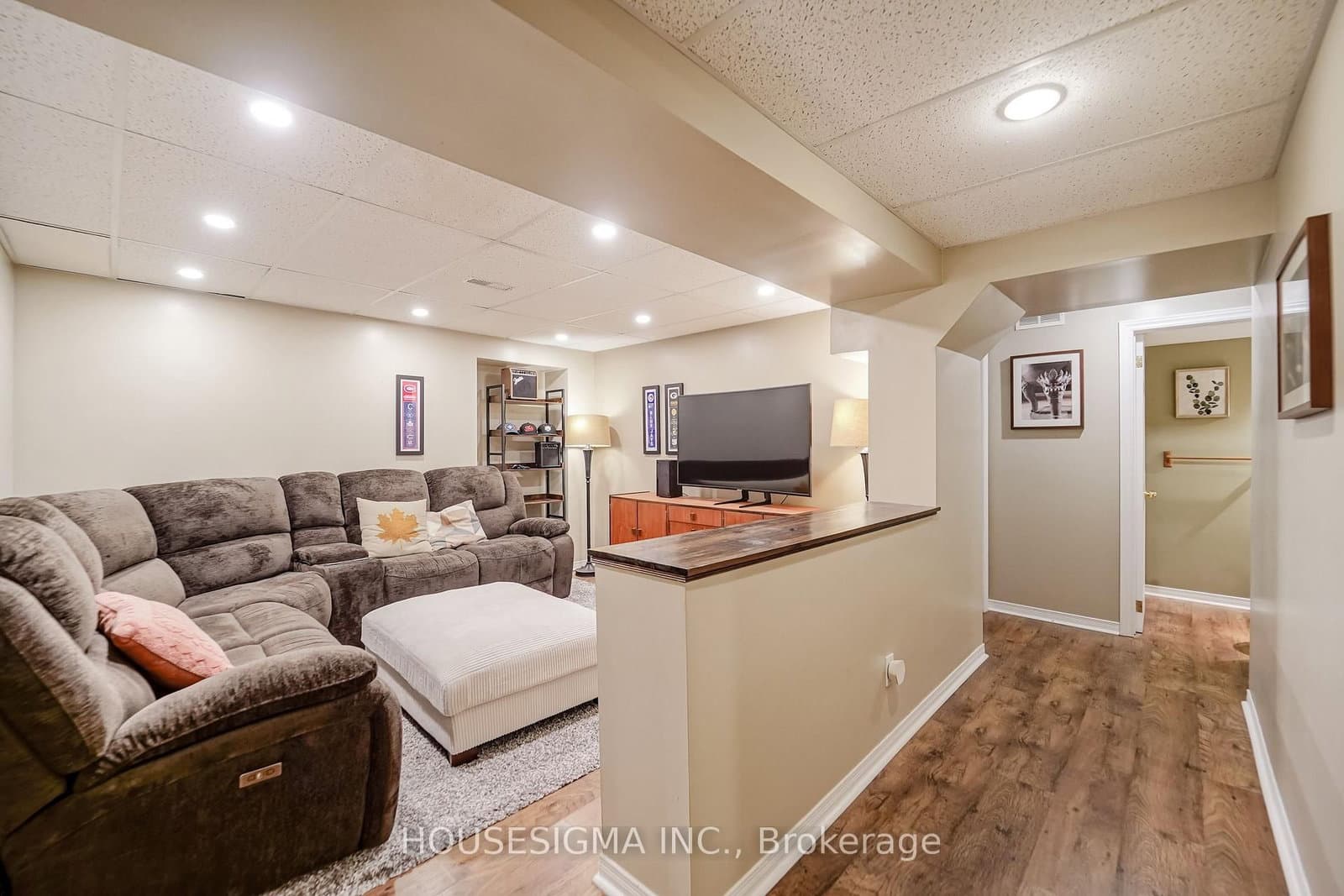 97 Bach Avenue thumbnail 32