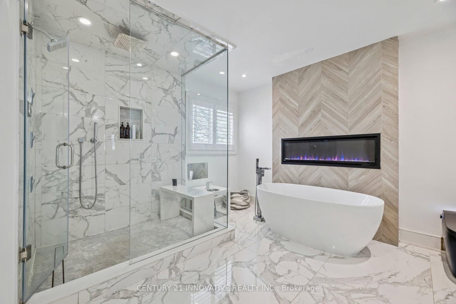 6 Devonridge Crescent thumbnail 32