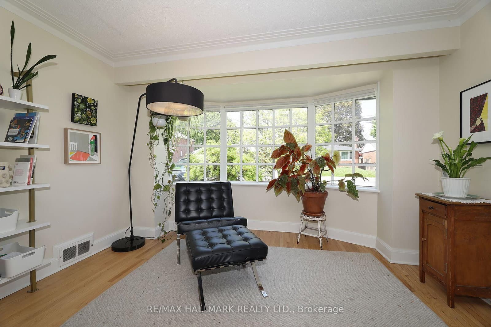 33 Stag Hill Drive thumbnail 7