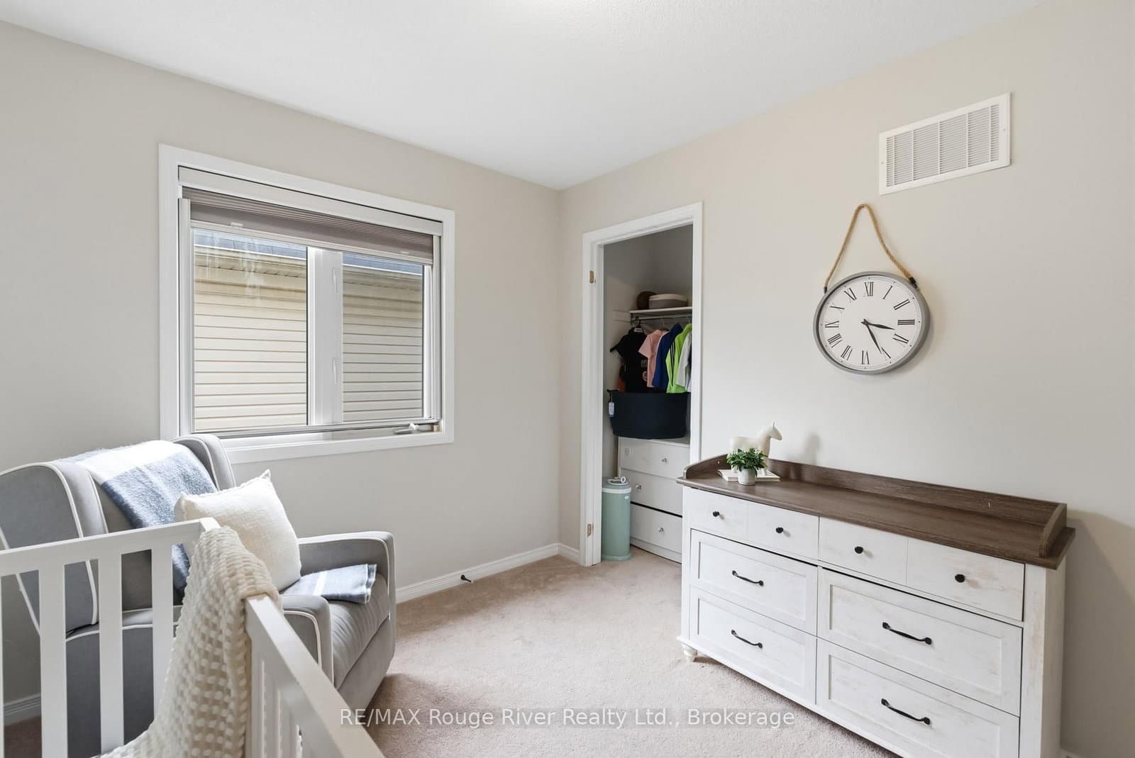 86 Edwin Carr Street thumbnail 32