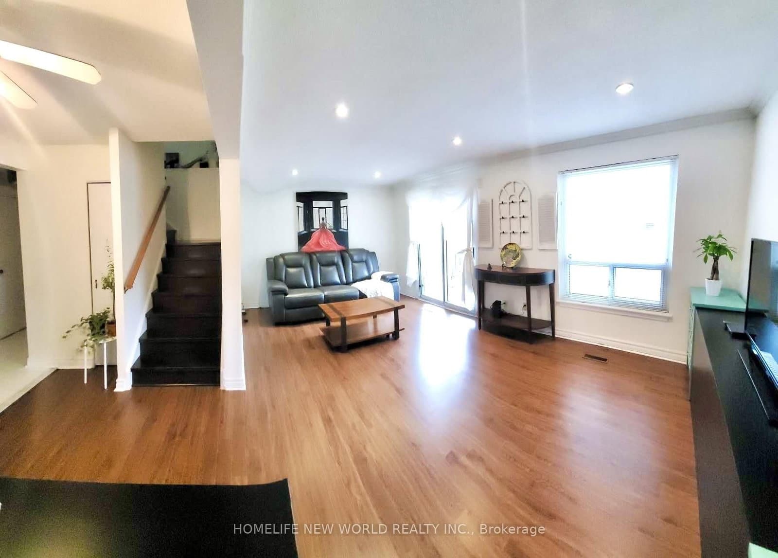 44 Chester Le Boulevard, Unit 39 thumbnail 16