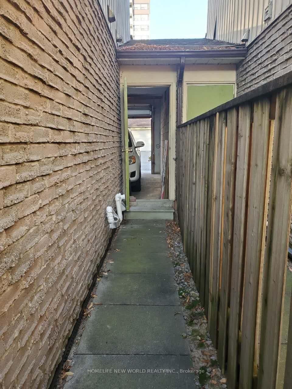 44 Chester Le Boulevard, Unit 39 thumbnail 46