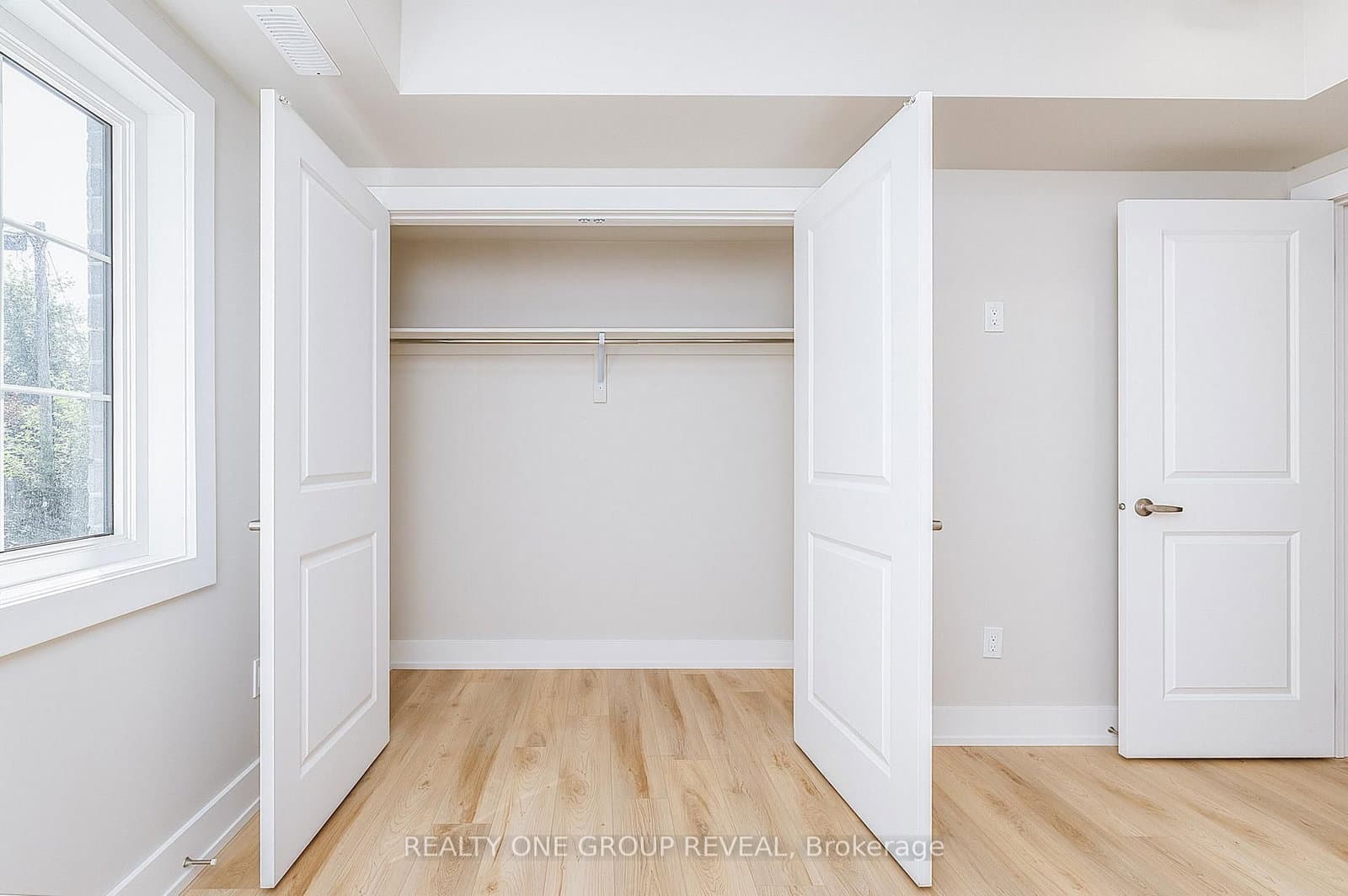 24 Queen Street, Unit 1 thumbnail 16
