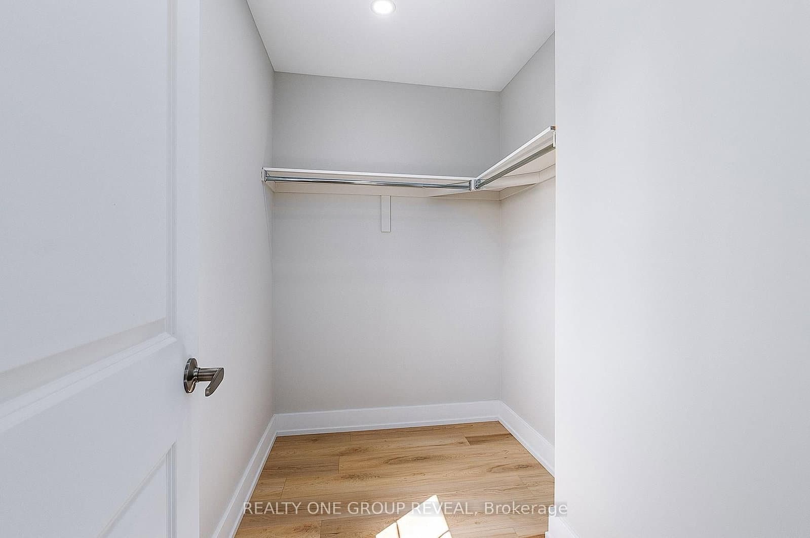 24 Queen Street, Unit 2 thumbnail 17