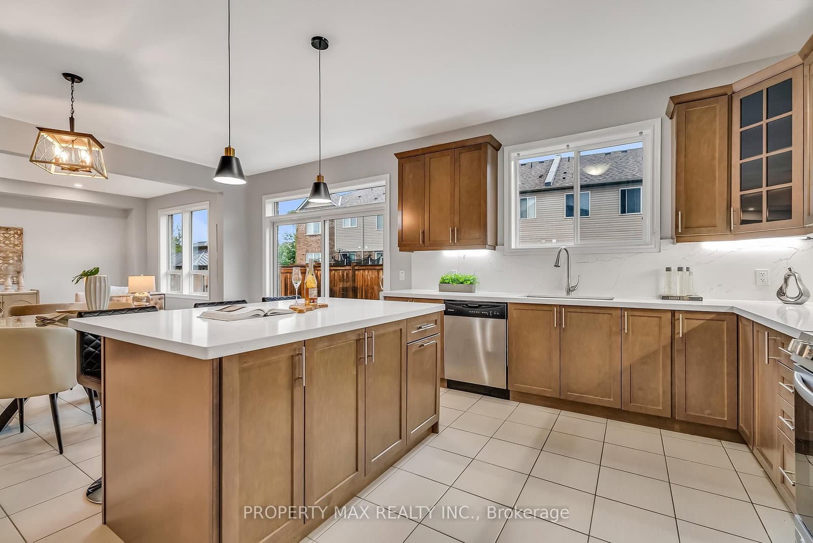 40 Britannia Avenue E thumbnail 17