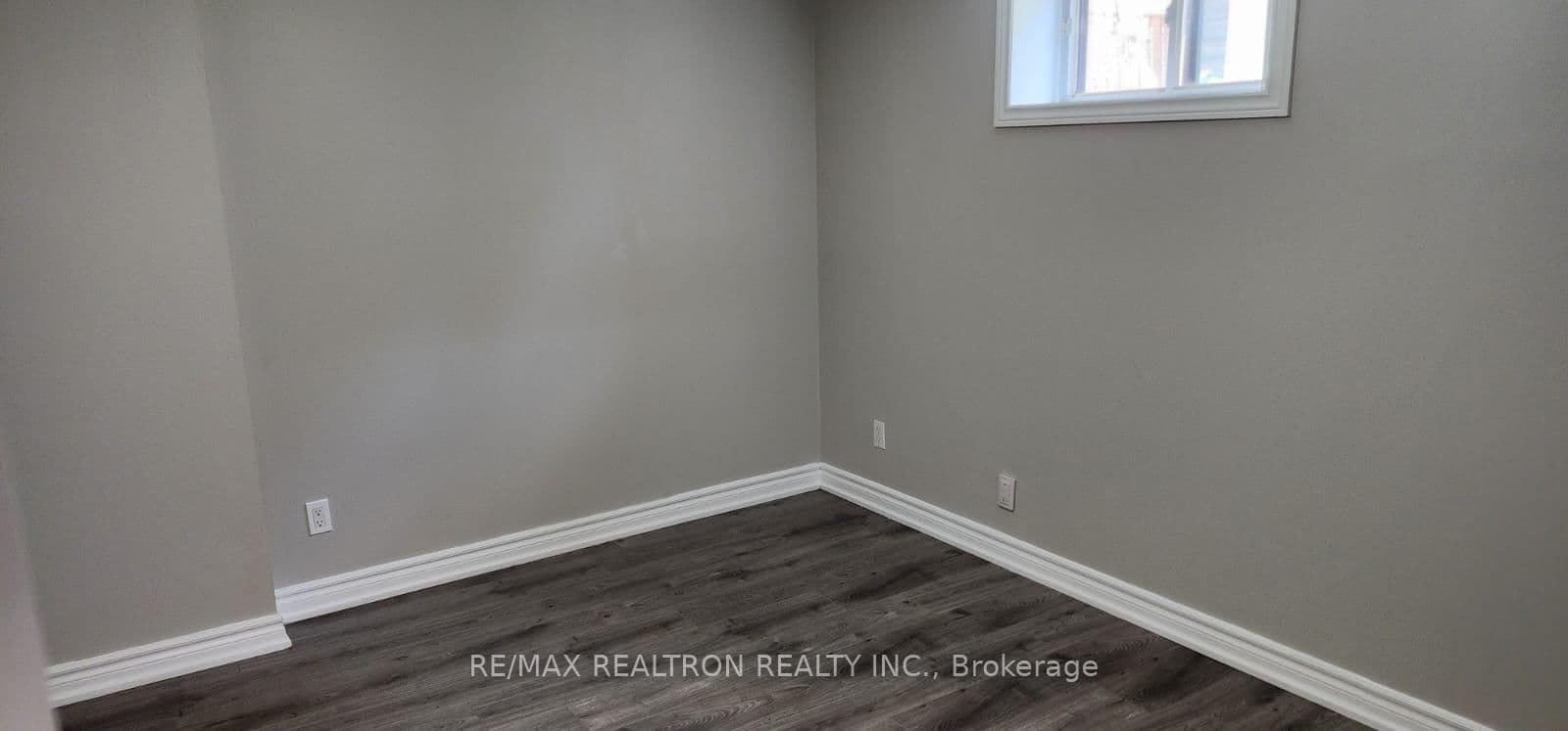 70 Clementine Square, Unit Bsmnt thumbnail 2