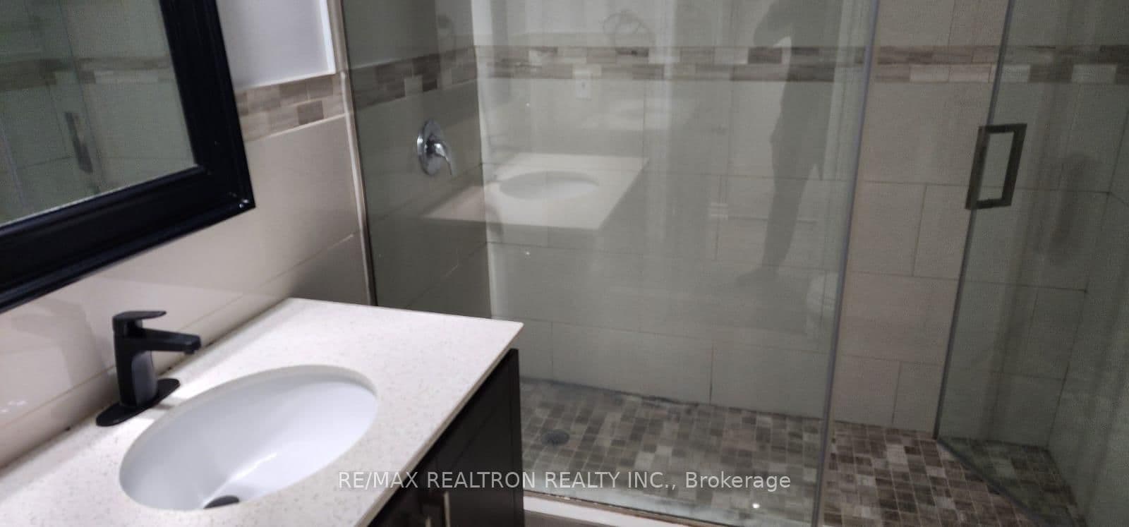 70 Clementine Square, Unit Bsmnt thumbnail 8