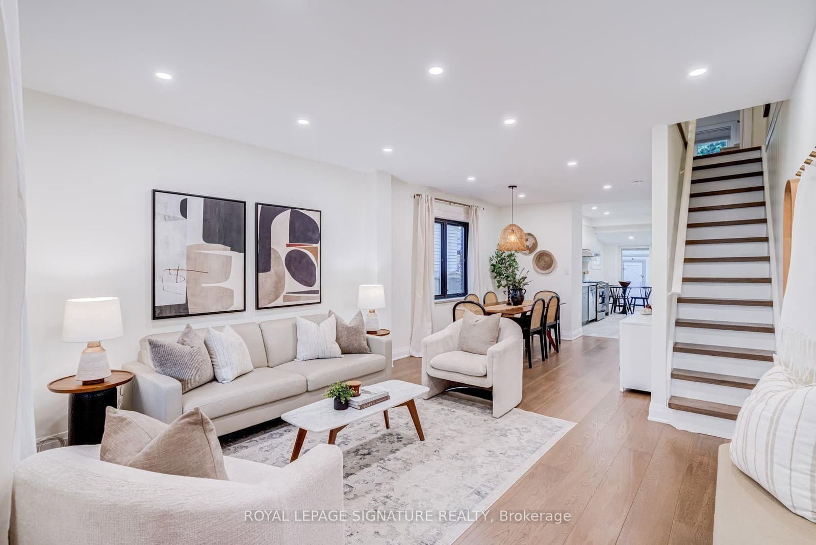 222 Queensdale Avenue thumbnail 4